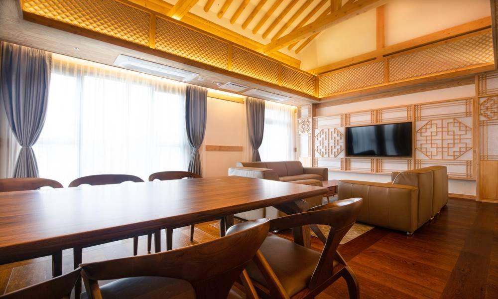 Jeonju Tourist Hotel Kkotsim ภายนอก รูปภาพ